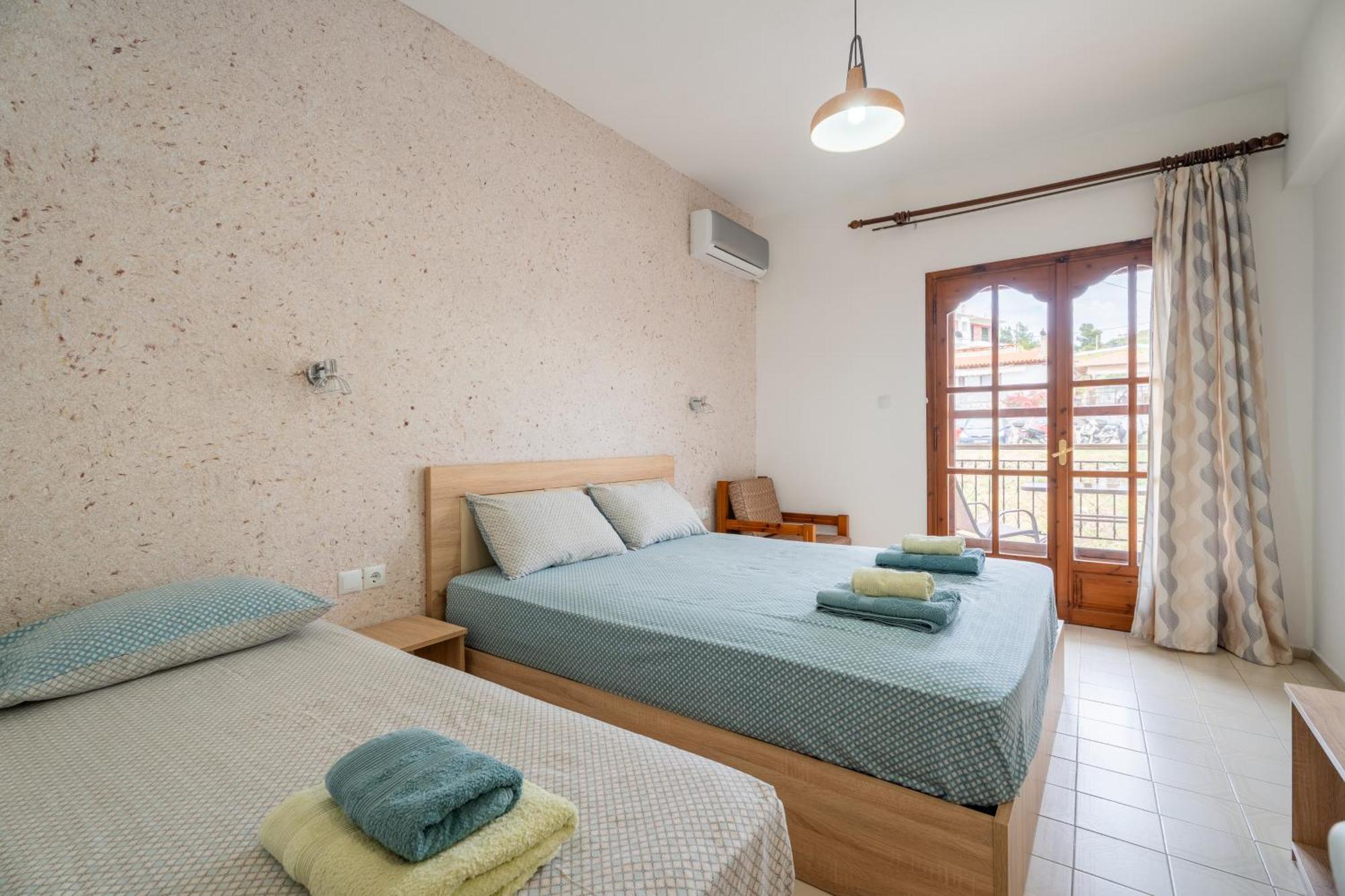 Ferienwohnung House Mistral Néos Marmarás Exterior foto