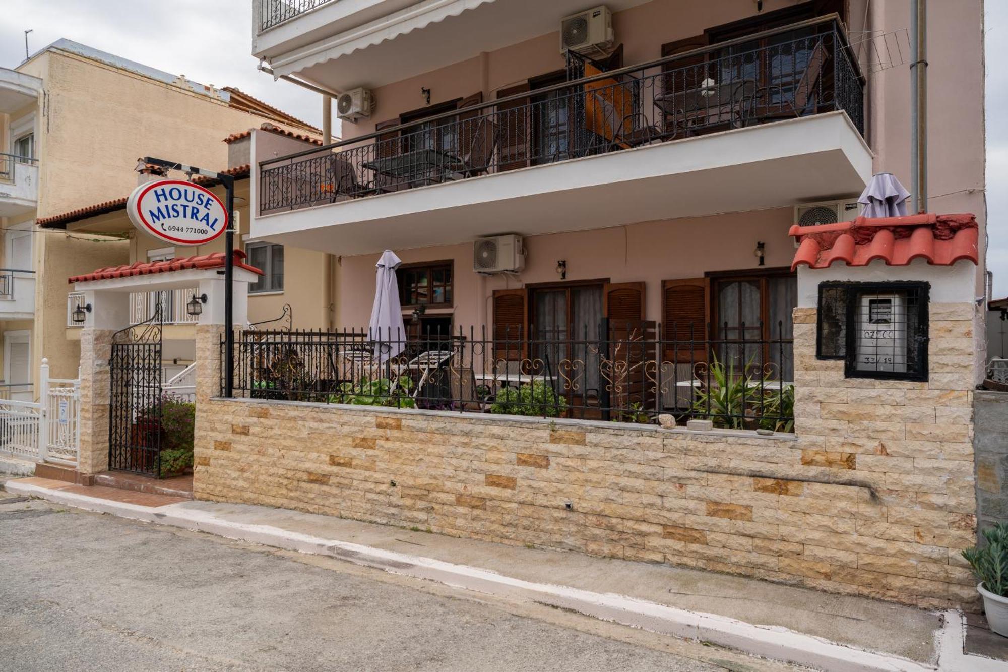 Ferienwohnung House Mistral Néos Marmarás Exterior foto