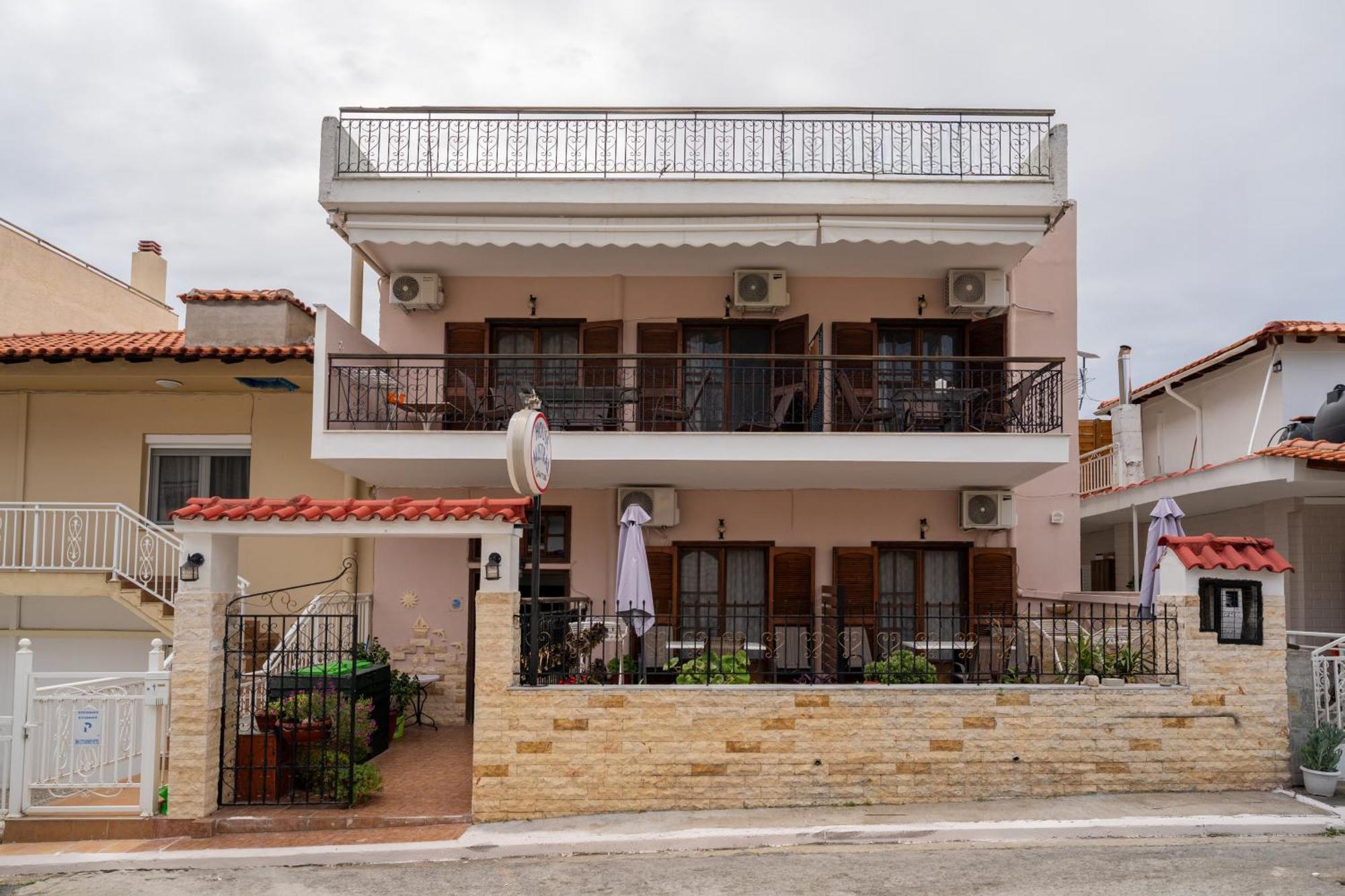 Ferienwohnung House Mistral Néos Marmarás Exterior foto